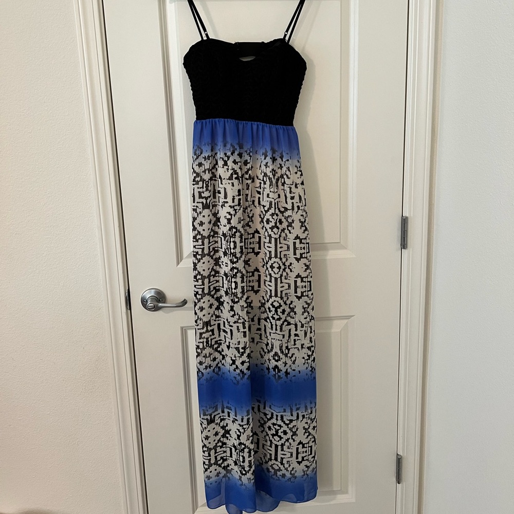 Windsor Open Back Maxi dress
